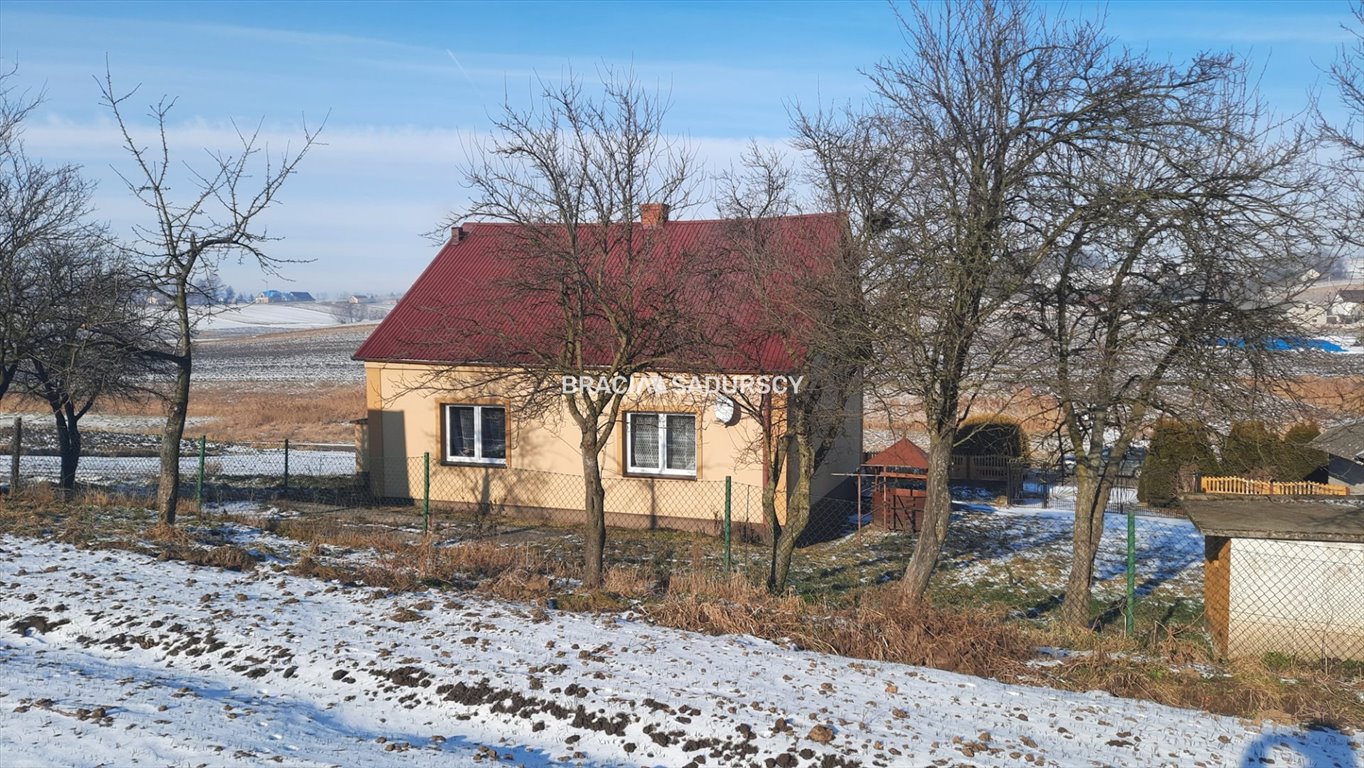 Dom na sprzedaż Kazimierza Wielka, Góry Sieradzkie  103m2 Foto 1