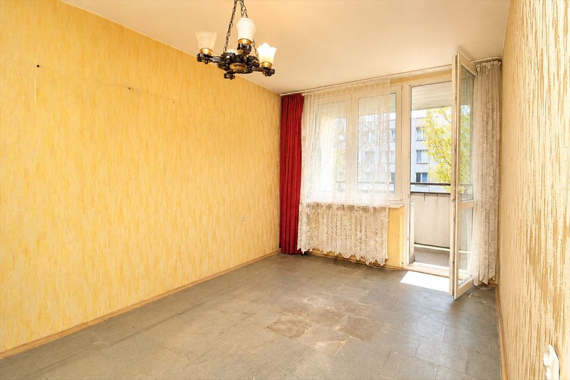 Polecam 3-pokojowe mieszkanie 47 m² do własnej aranżacji w Tarnowskich Górach Tarnowskie Góry, Fryderyka Chopina  47m2 Foto 1
