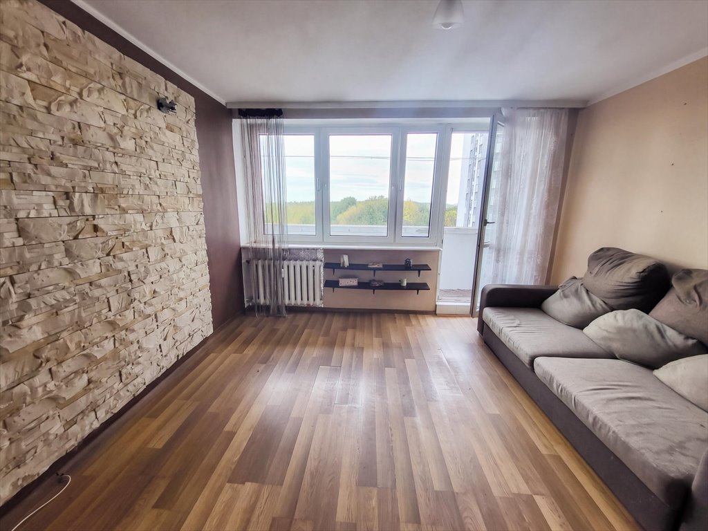 Kawalerka 38 m² z balkonem, komórką i świetną komunikacją. Katowice, os. Tysiąclecia, Ułańska  38m2 Foto 1