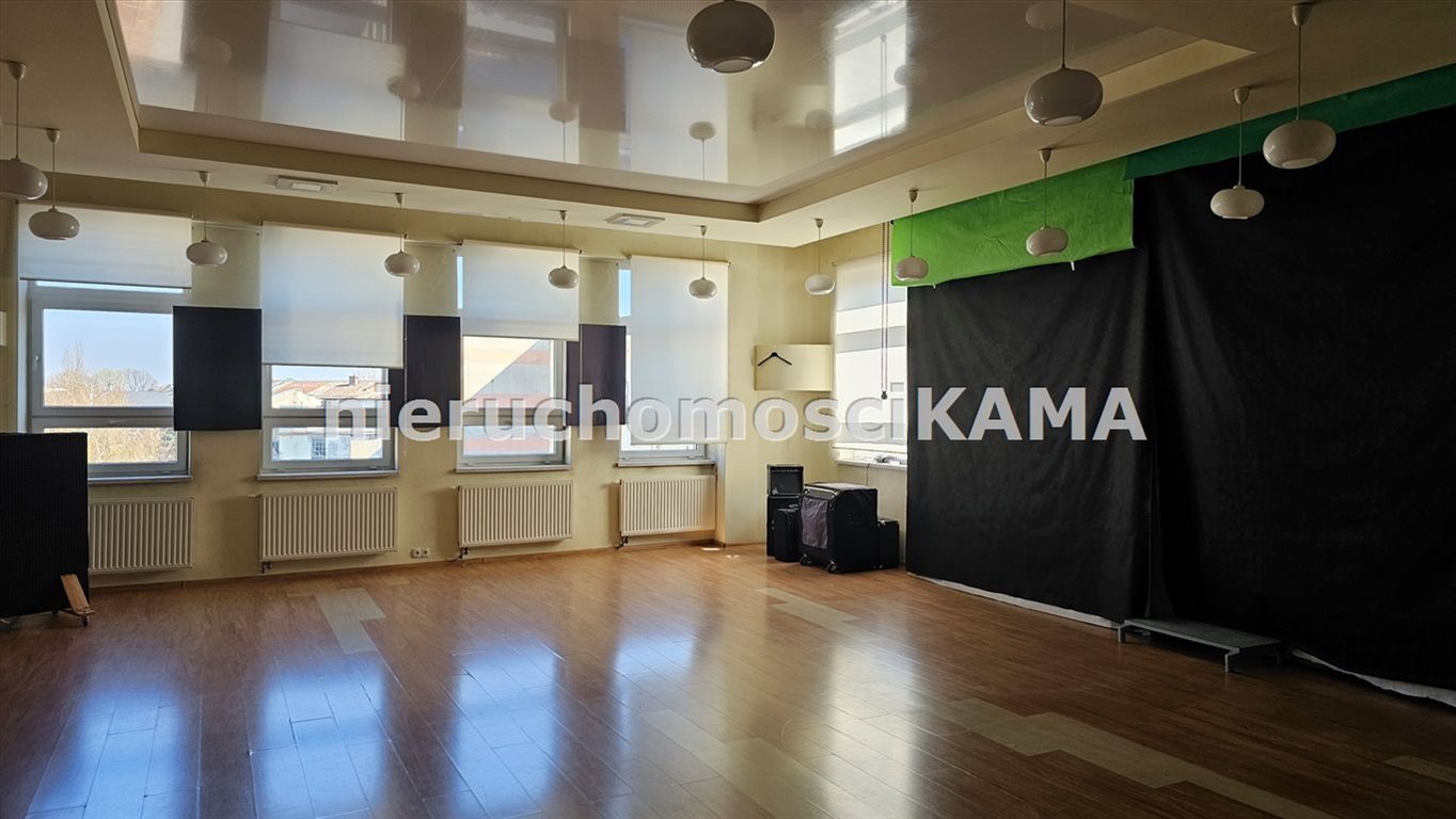 Lokal użytkowy 86 m2 z możliwością adaptacji na klub lub biuro Bielsko-Biała, Centrum  86m2 Foto 1