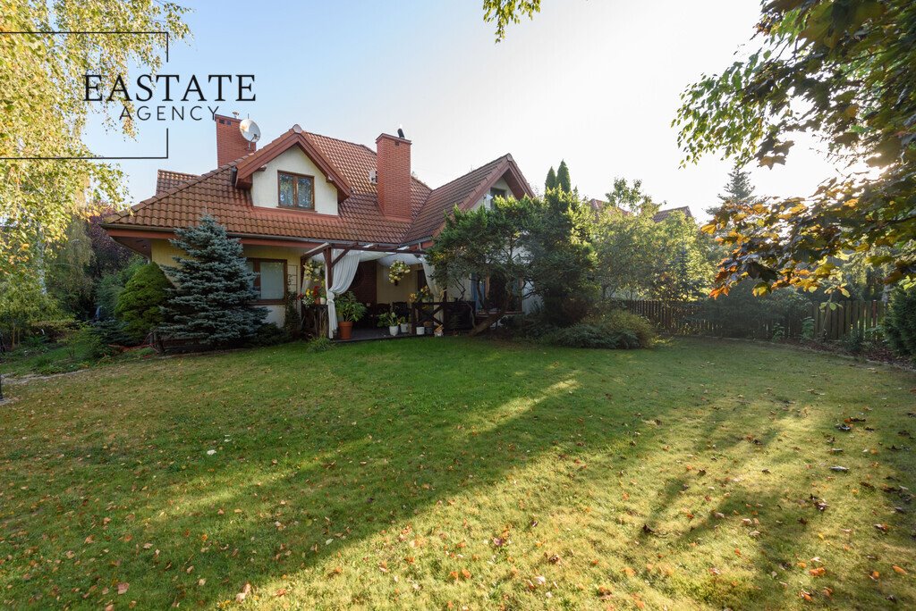 Przestronny dom 240 m² z ogrodem (najpiękniejszy w Łomiankach) Kiełpin, Bukowa  240m2 Foto 1