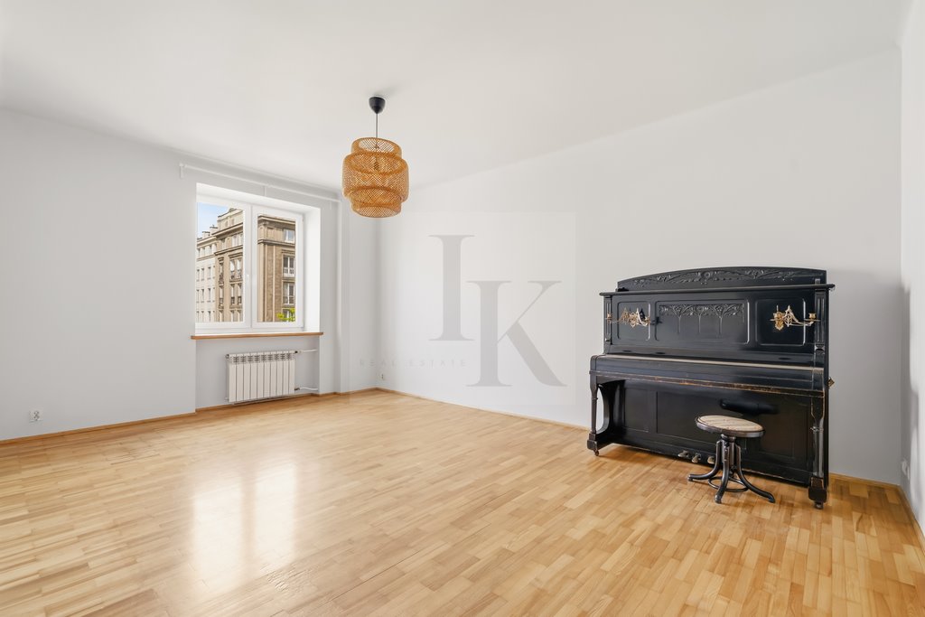 Wynajem 2-pok. w kamienicy z windą przy Placu Konstytucji Warszawa, Śródmieście, Ludwika Waryńskiego  65m2 Foto 1