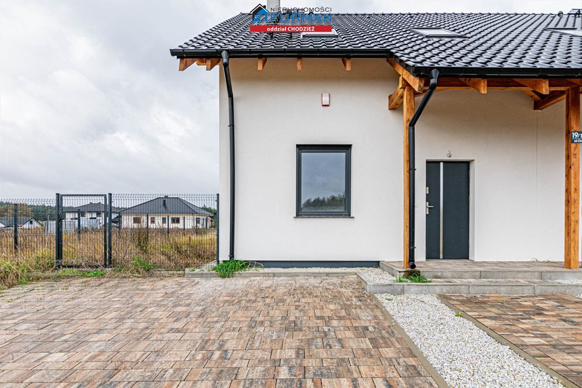 Nowoczesny bliźniak 120 m² (2025) z ogródkiem i 2 miejscami Rataje  121m2 Foto 1