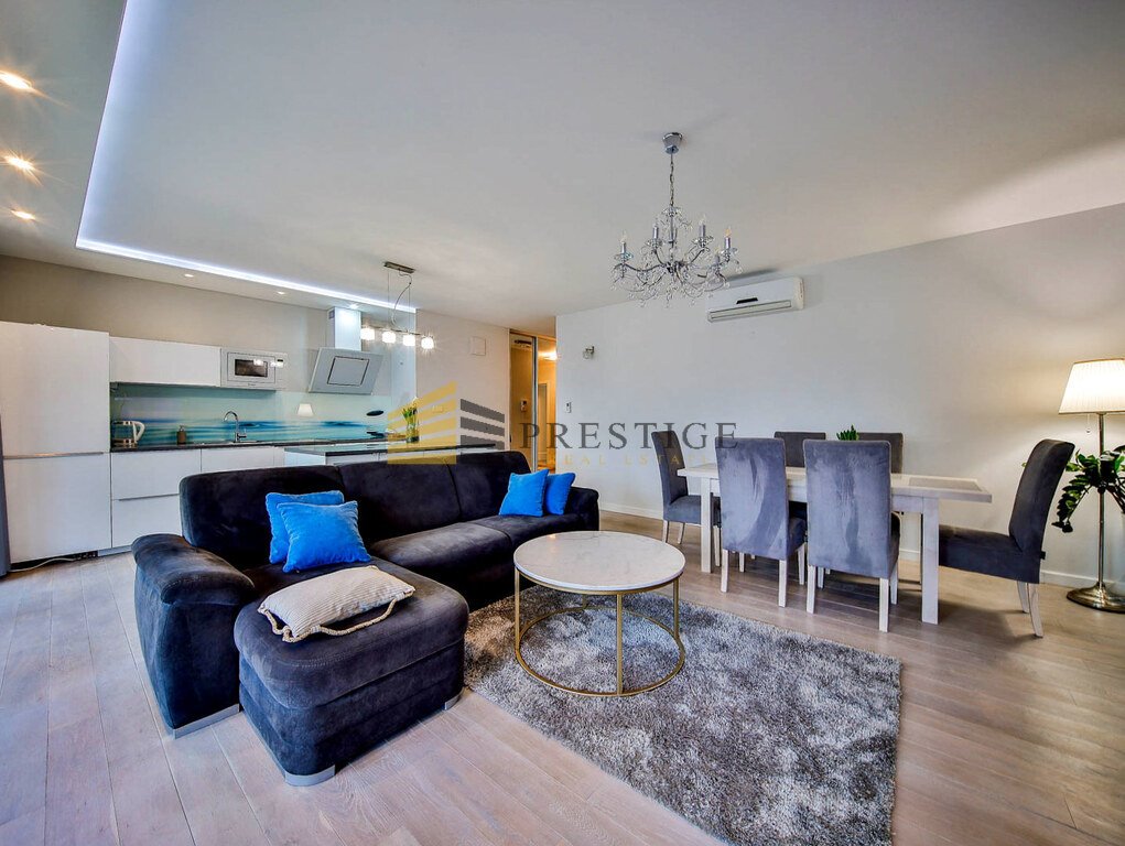 Nowoczesny apartament 86 m2 z garażem i komórką. Warszawa, Wola, Wronia  86m2 Foto 1