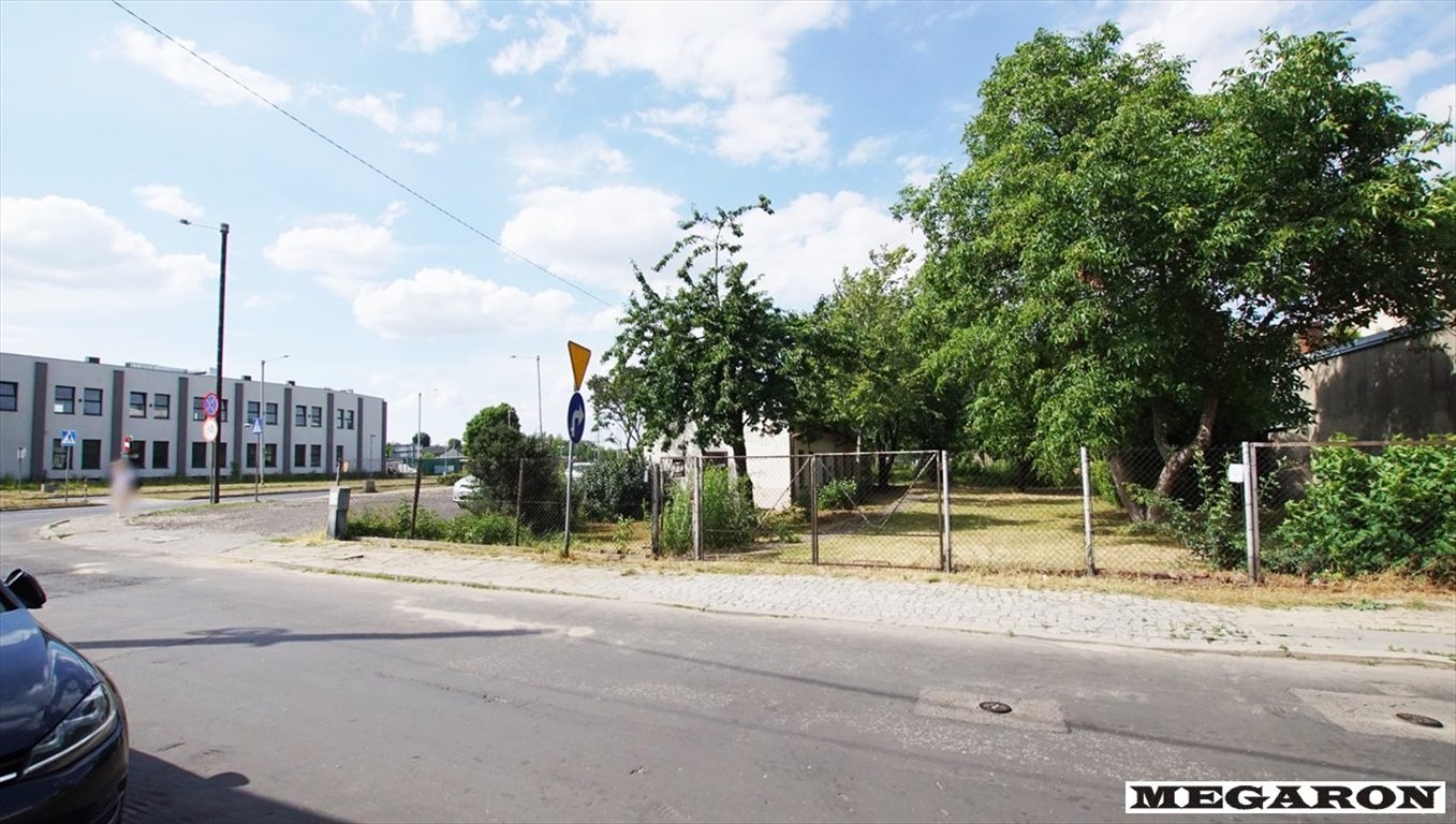 Zapraszam do obejrzenia działki 1631 m² z mediami w Śródmieściu Częstochowa, Śródmieście  1 631m2 Foto 1