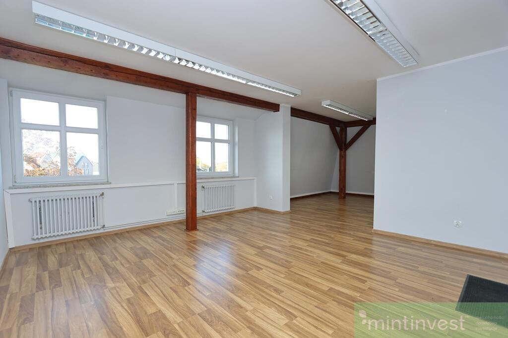 Przestronne biuro 44 m2 z wodą, parking, nowa cena Goleniów  44m2 Foto 1