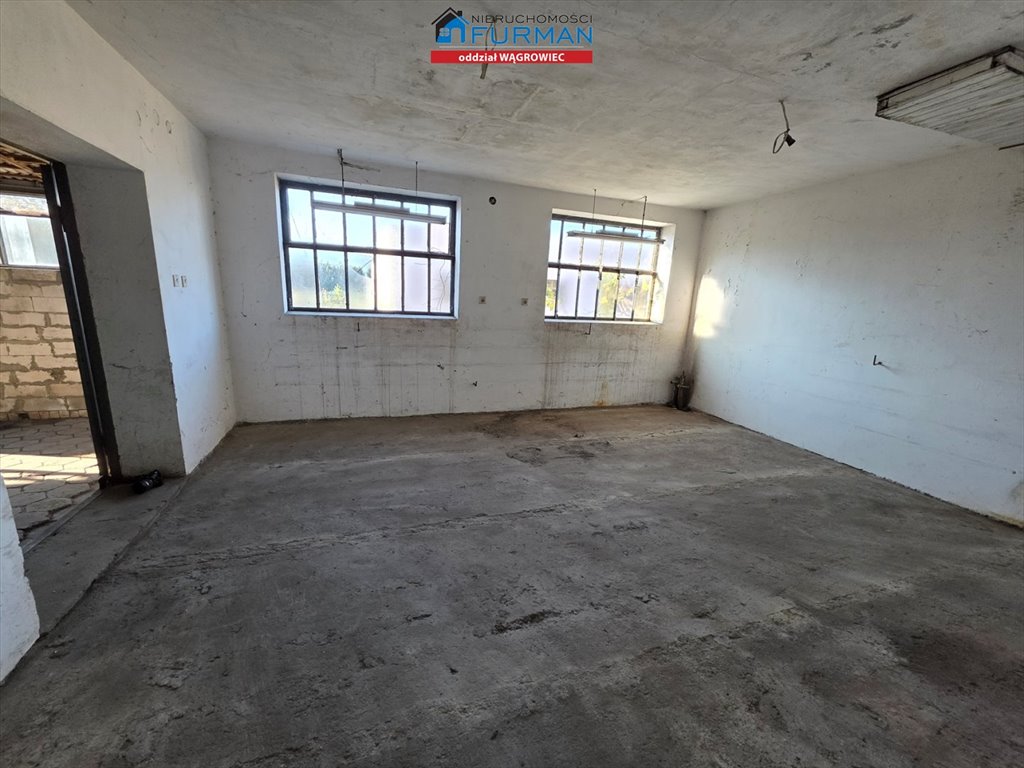 Magazyn 40 m2 z możliwością adaptacji i placem utwardzonym Wągrowiec  40m2 Foto 1