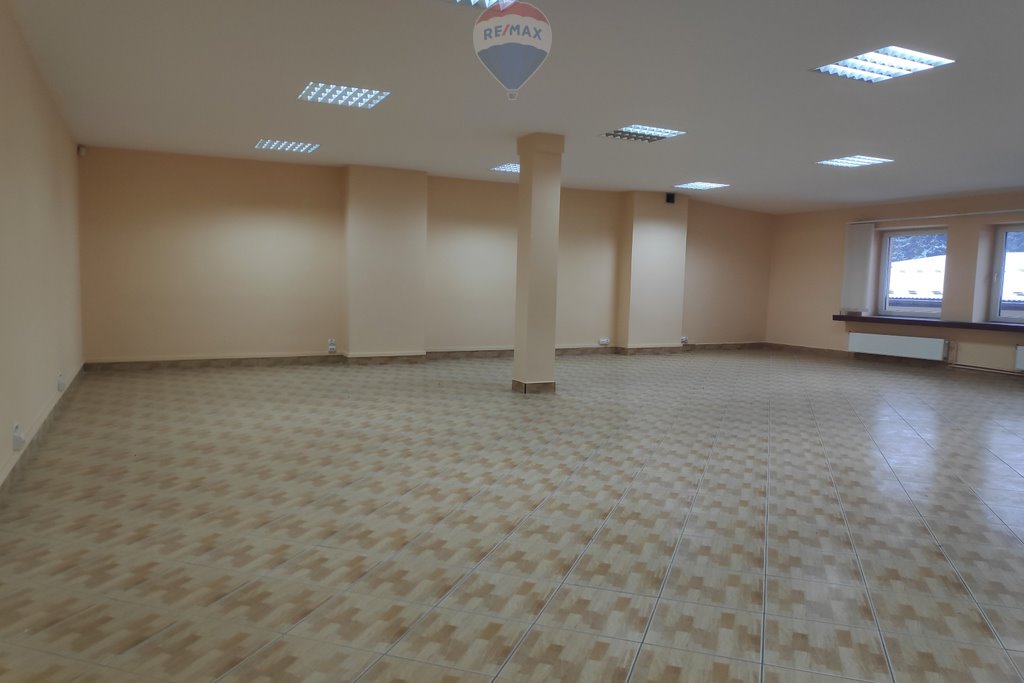 Lokal użytkowy na wynajem Nowy Targ  135m2 Foto 5