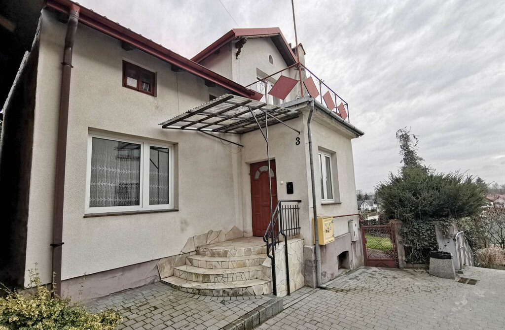 Urokliwy dom z historią i panoramicznym widokiem w centrum Przeworska Przeworsk, Stolarska  120m2 Foto 1