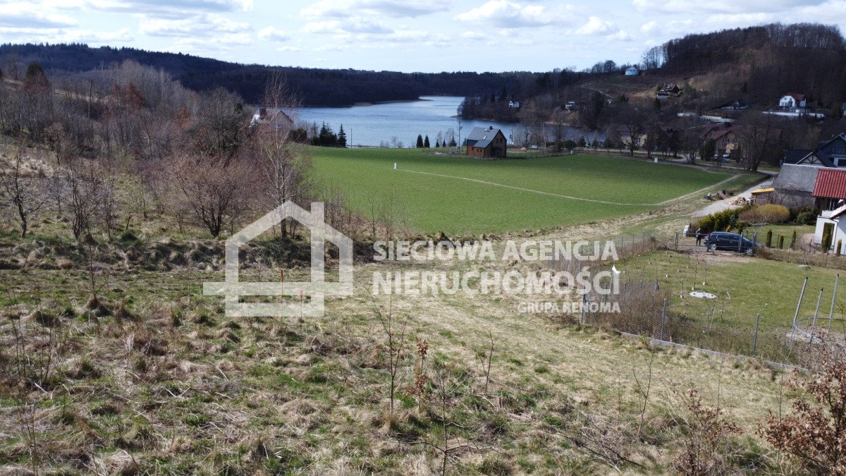 Widokowa działka 1232 m² z dostępem do jeziora i mediami Ostrzyce  1 232m2 Foto 1