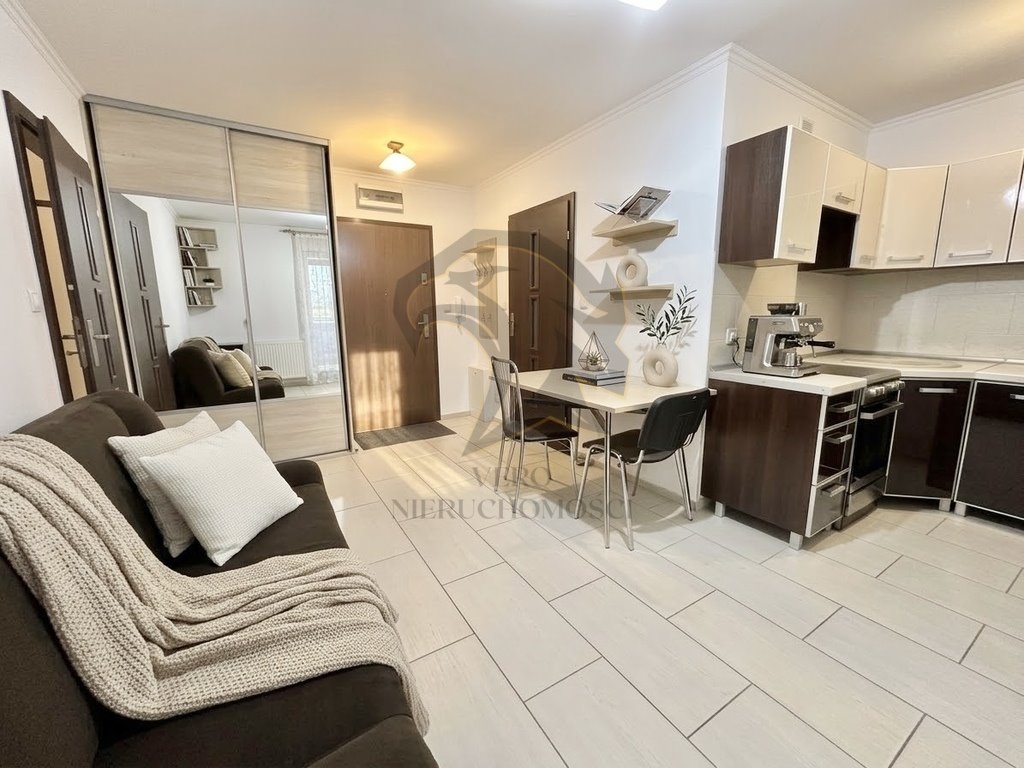 Sprzedam przytulne 33 m² mieszkanie z balkonem i widokiem na zieleń Wrocław, Wambierzycka  33m2 Foto 1
