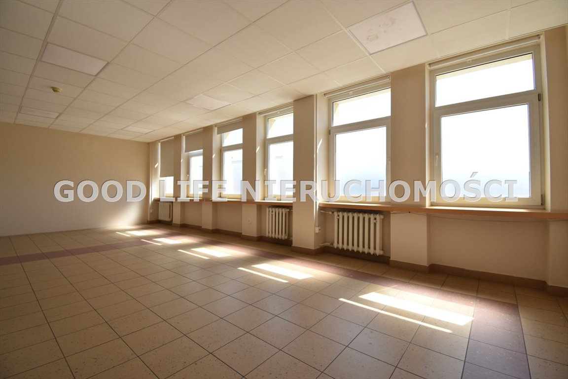 Na wynajem nowoczesny lokal biurowy 85,5 m² z klimatyzacją i parkingiem Rzeszów, Boya-Żeleńskiego  86m2 Foto 1
