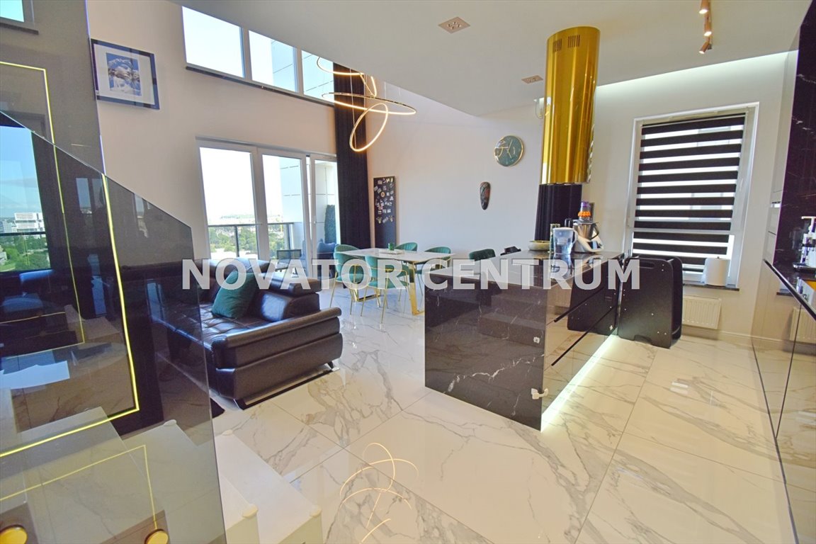 Mieszkanie czteropokojowe  na sprzedaż Bydgoszcz, Centrum  97m2 Foto 1