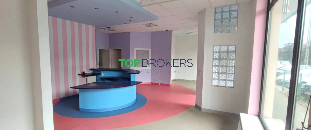 Polecam przestronny lokal 87 m² na Gocławku z dużymi witrynami Warszawa, Praga-Południe Gocławek  87m2 Foto 1