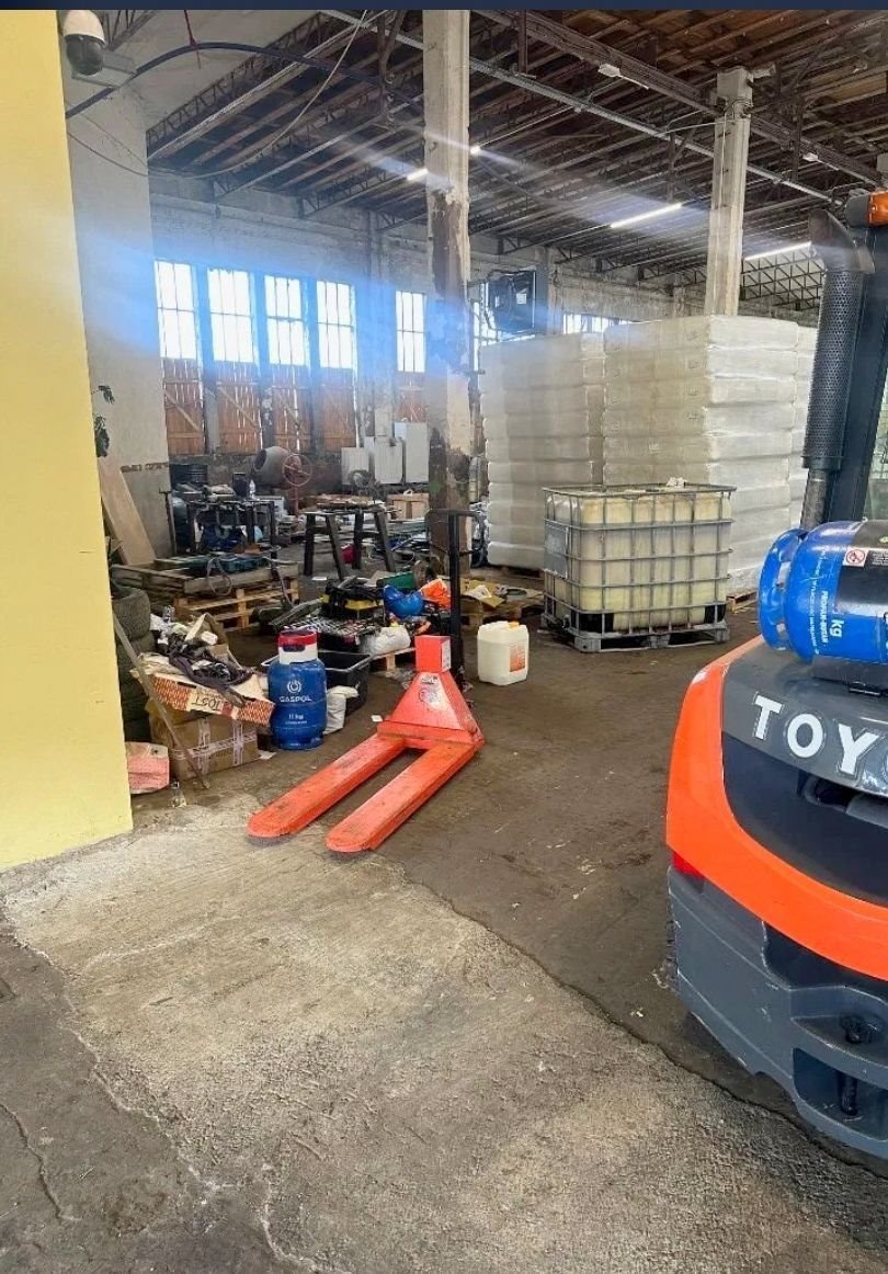 Hala 830 m² z wjazdem TIR, wys. 6-7 m, media, dogodny dojazd Gliwice  830m2 Foto 1