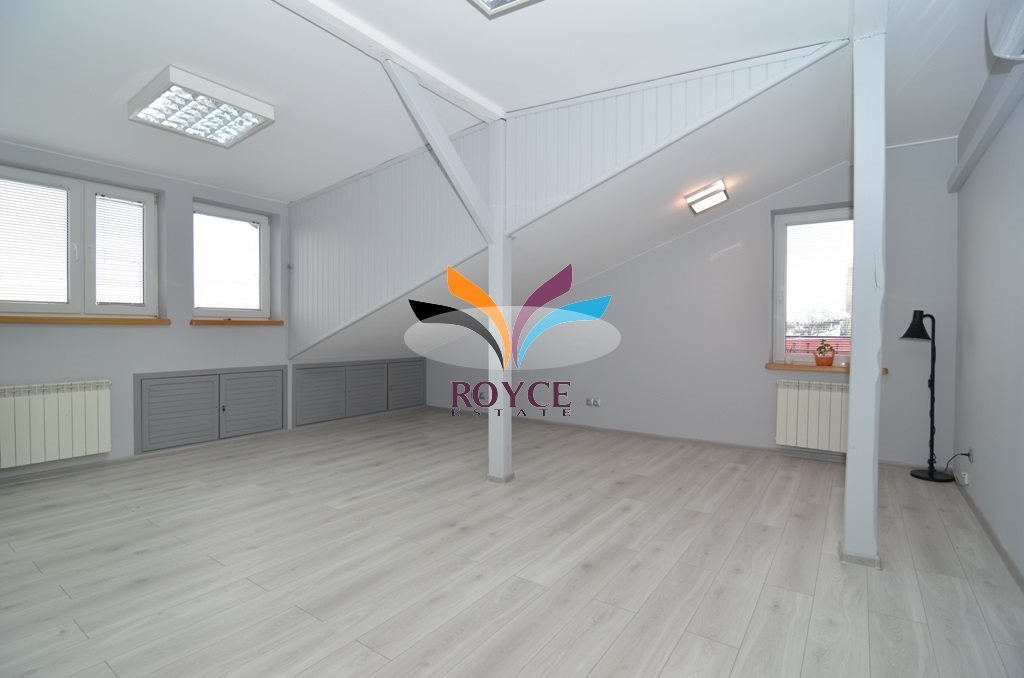 Polecam lokal biurowy 28 m² z klimatyzacją i parkingiem Warszawa, Praga-Południe, Gocławek, Naddnieprzańska  28m2 Foto 1