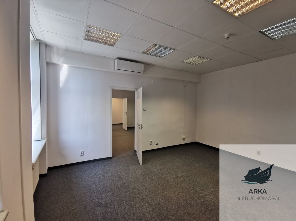 Lokal użytkowy na sprzedaż Szczecin, Centrum  3 020m2 Foto 3