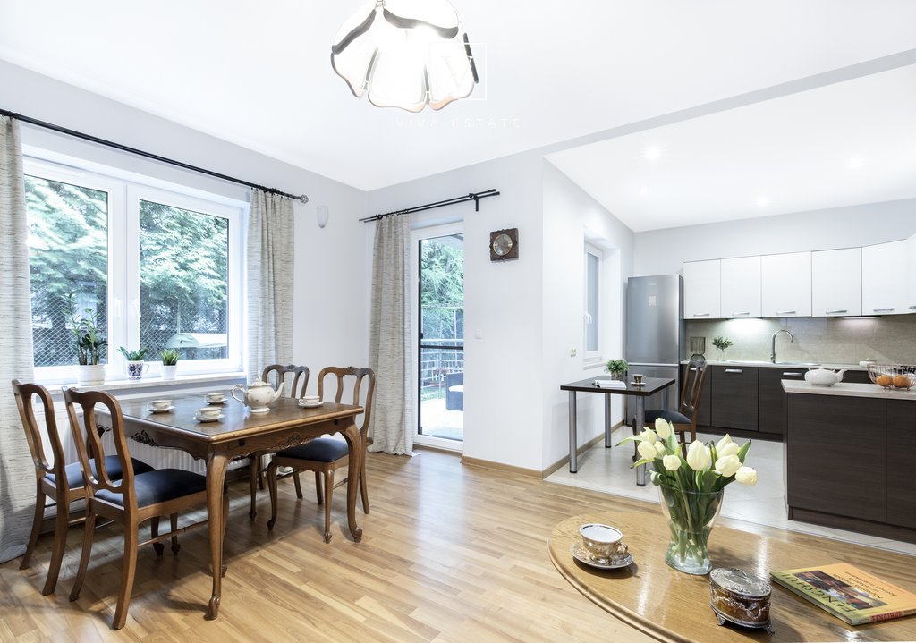 Mieszkanie trzypokojowe na sprzedaż Piaseczno, Tulipanów  68m2 Foto 1