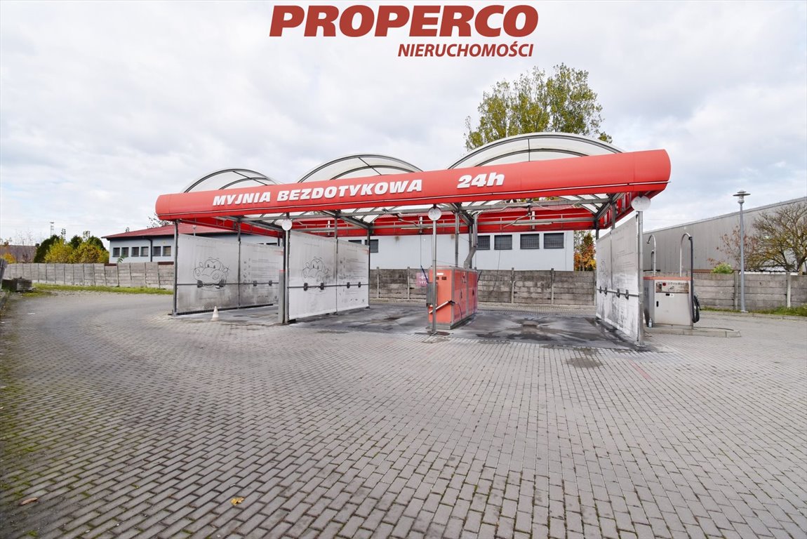Lokal użytkowy na sprzedaż Jędrzejów  1 615m2 Foto 1