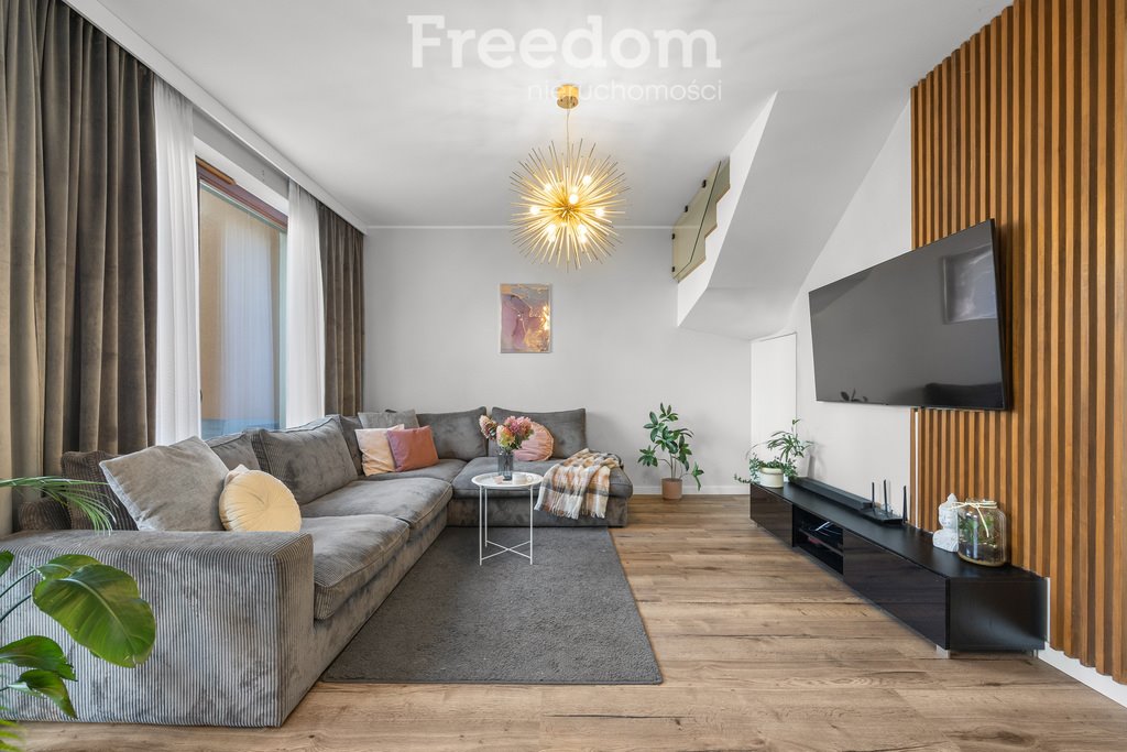 Dom 112 m² z garażem i ogródkiem - polecam!: Nowa Wola: Maciejki