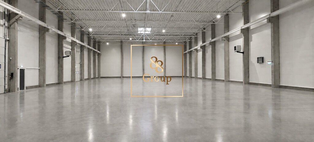 Na sprzedaż magazyn 7 800 m² w Nadarzynie z potencjałem inwestycyjnym Nadarzyn  7 800m2 Foto 1