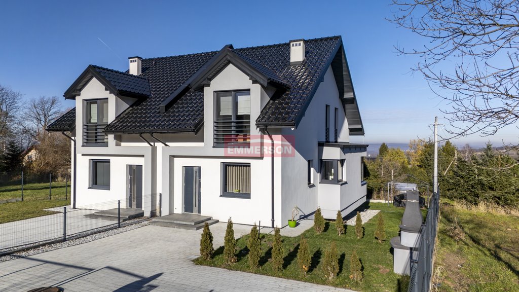 Przestronny dom z ogrodem i tarasem w Chorowicach Chorowice  113m2 Foto 1