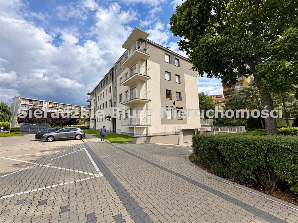 Zapraszam do wynajęcia 43 m² mieszkania z tarasem w Sieradzu: Sieradz