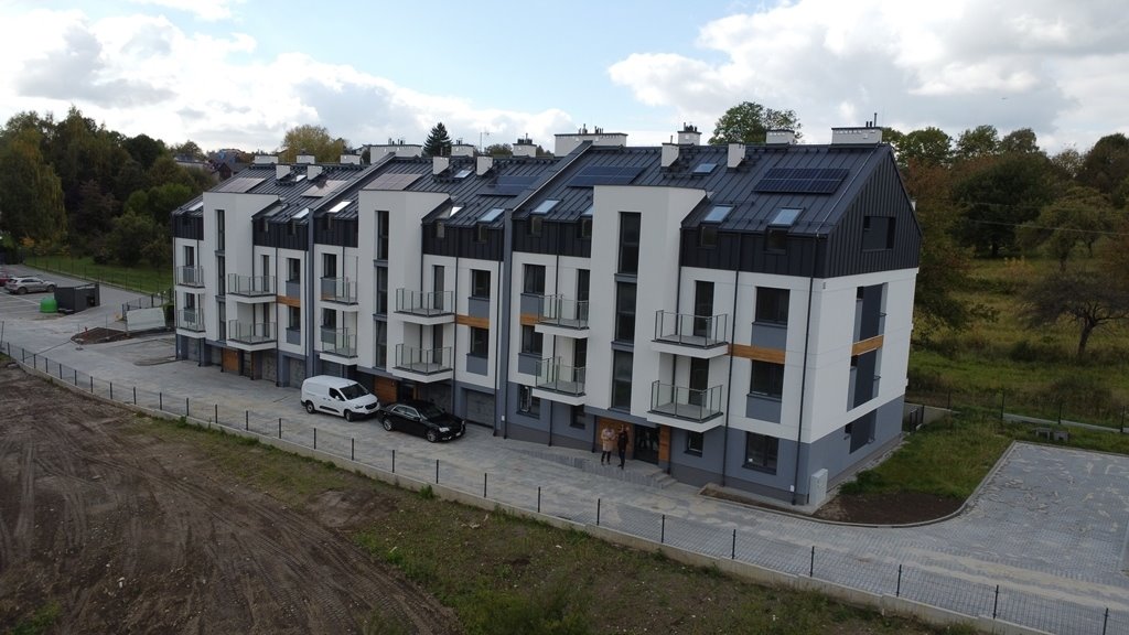 Mieszkanie trzypokojowe na sprzedaż Rzeszów, Staroniwska  52m2 Foto 1