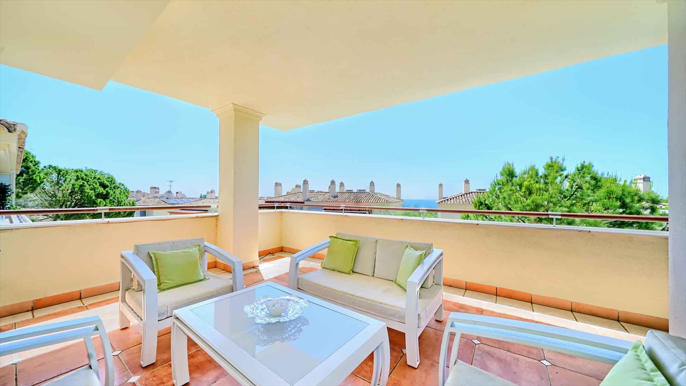 Na sprzedaż luksusowe 3-pokojowe mieszkanie z widokiem na morze w Marbella Hiszpania, Marbella Golden Mile - Condado de Sierra Blanca, Marbella Golden Mile - Condado de Sierra Blanca  189m2 Foto 1