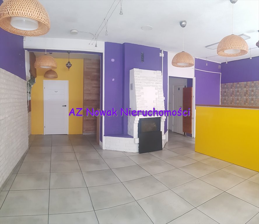 Lokal usługowy 65,8 m2 w centrum Świdnicy z wejściem z ulicy Świdnica, Śródmieście  66m2 Foto 1