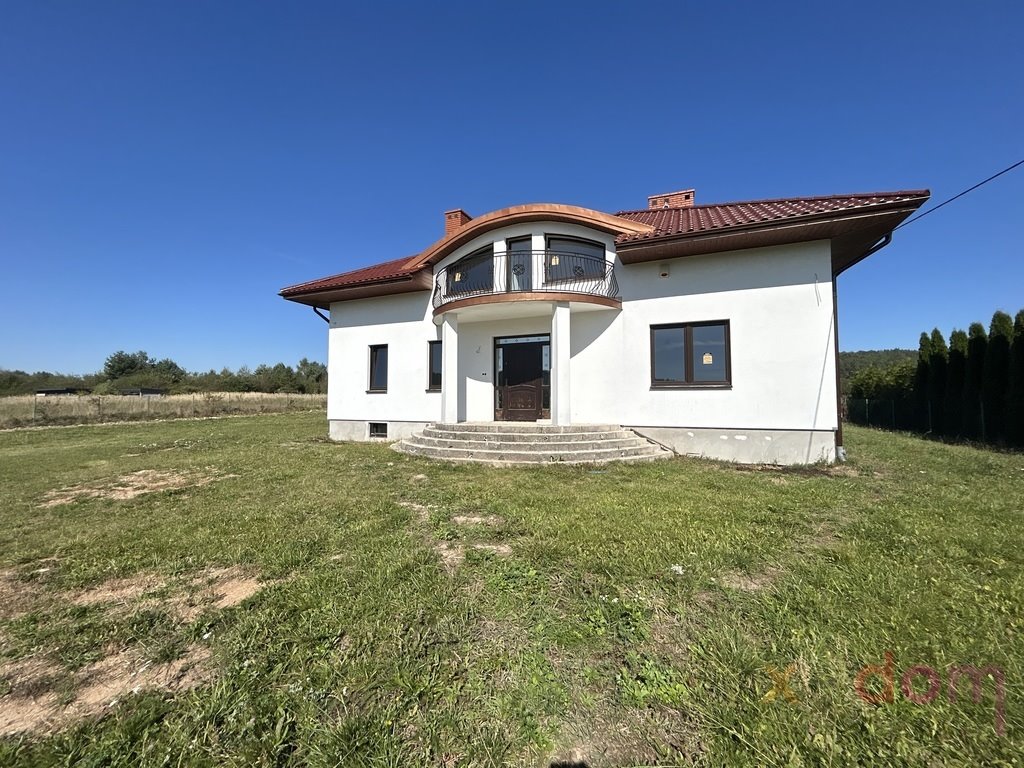 Dom na sprzedaż Chęciny  210m2 Foto 1