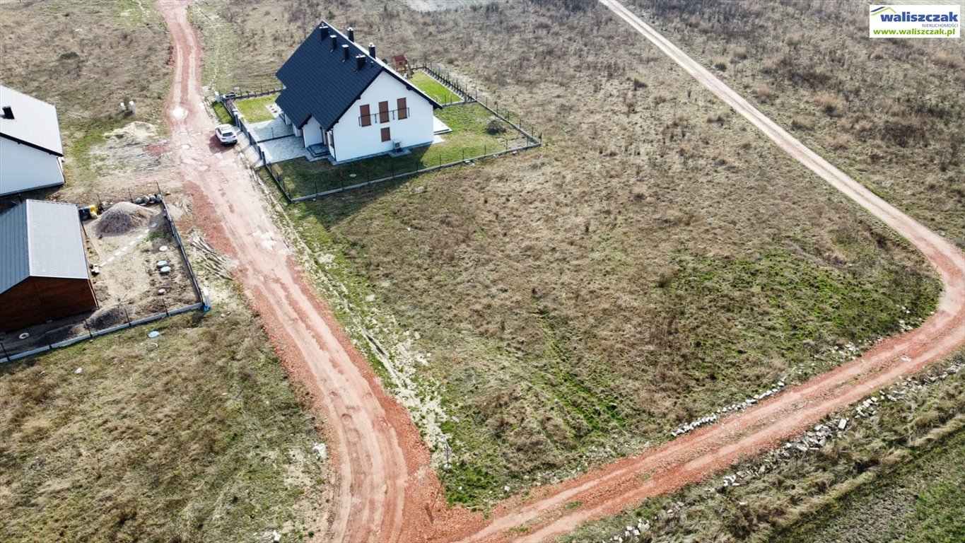 Działki Michałów 1600m2 z wodą i prądem, szeroka na 42m Michałów  1 600m2 Foto 1