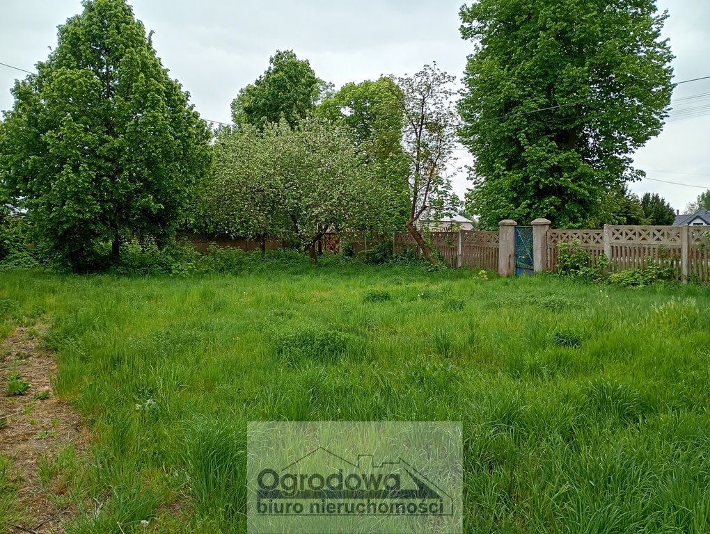 Na sprzedaż działka z budynkami pod działalność i inwestycję Wyszogród  4 930m2 Foto 1