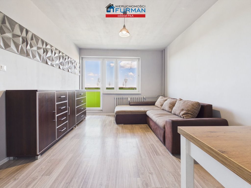Zapraszam do mieszkania 42 m² z dużym potencjałem w Piła Piła  42m2 Foto 1