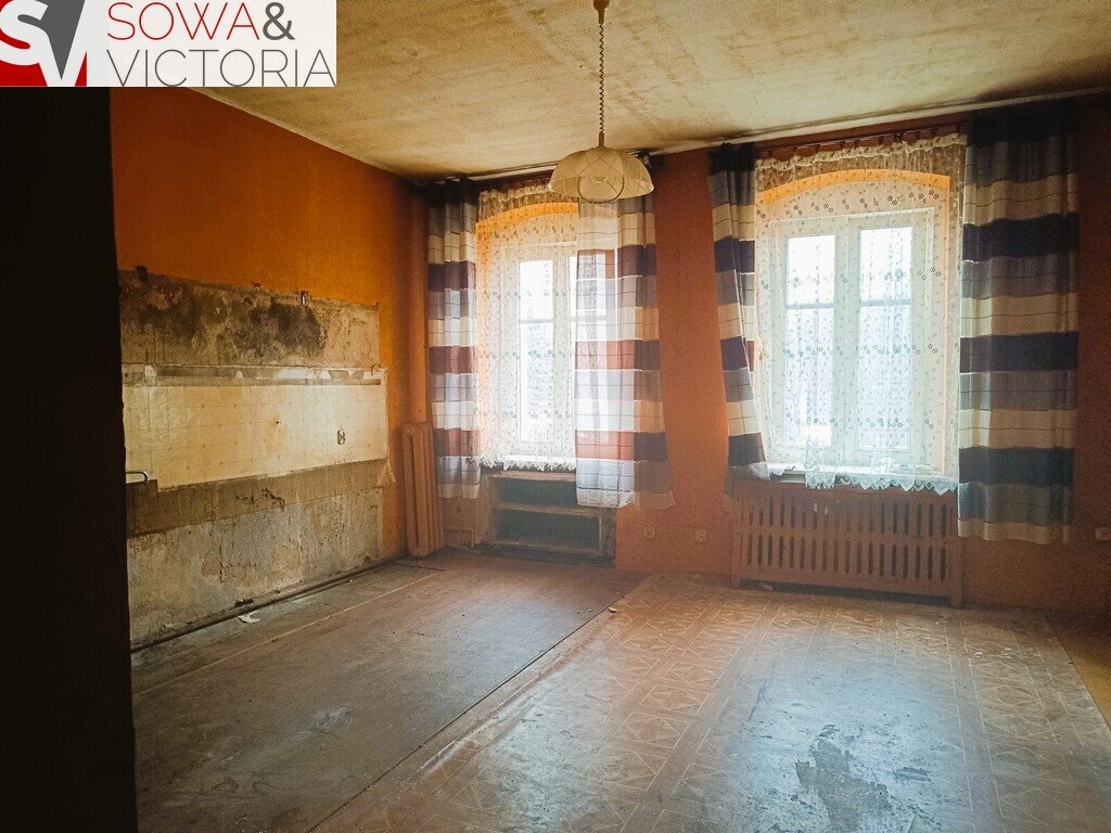 Mieszkanie dwupokojowe na sprzedaż Wałbrzych, Biały Kamień  82m2 Foto 1