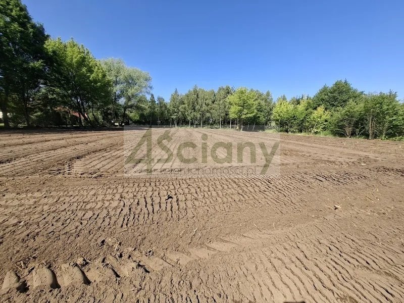 Działka 1000 m² z dostępem do mediów w Brwinowie Brwinów  1 000m2 Foto 1