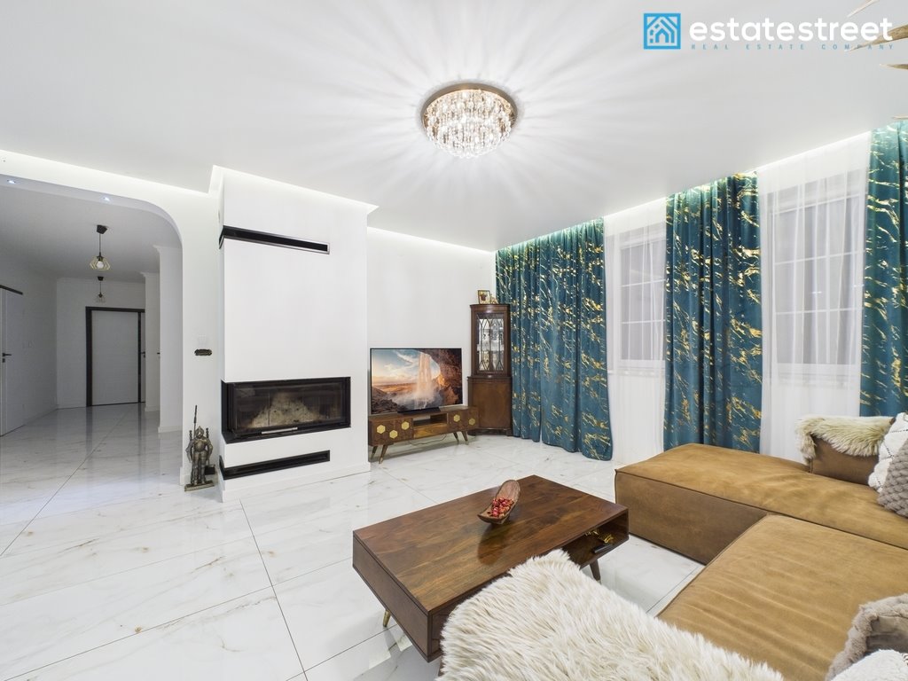 Nowoczesny dom 330 m² w Leszczawie Dolnej z naturą Leszczawa Dolna  330m2 Foto 1