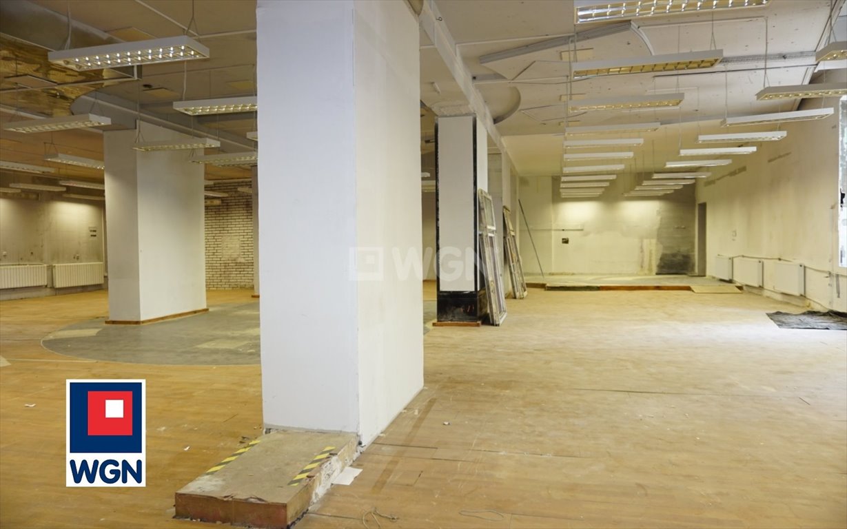 Polecam lokal usługowy 360 m² w centrum Częstochowy Częstochowa, Śródmieście, Dąbrowskiego  360m2 Foto 1
