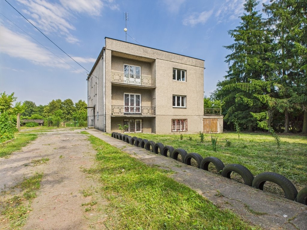 Wyjątkowy dom 350 m2 w Osinach z potencjałem inwestycyjnym Osiny  350m2 Foto 1