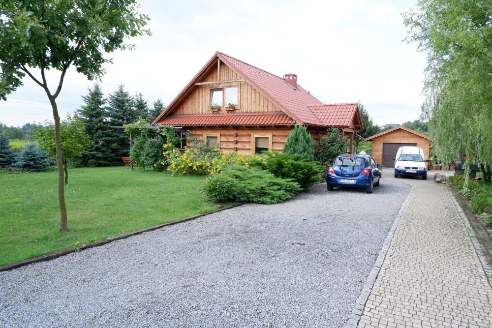 Dom na sprzedaż Rybna, Słonecznikowa 140m2 Foto 1 Dom na sprzedaż Rybna, Słonecznikowa 140m2 Foto 1