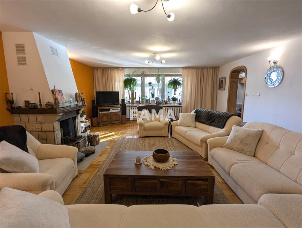 Przestronny dom 164 m² z kominkiem i dużym poddaszem Włocławek, Kazimierza Wielkiego  164m2 Foto 1