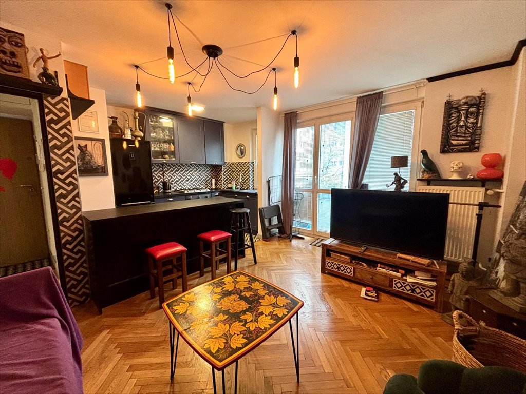 Na wynajem przestronne 2-pokojowe mieszkanie z balkonem w centrum Warszawy Warszawa, Śródmieście, Pańska  40m2 Foto 1