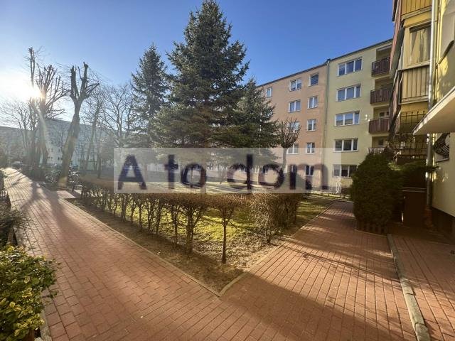 Przestronne 2 pokoje z loggią i piwnicą w Zielonce Zielonka  51m2 Foto 1