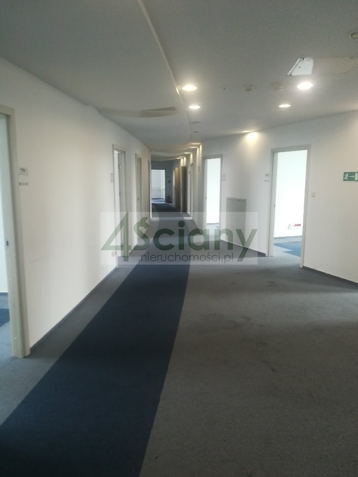 Nowoczesny lokal biurowy 17 m² przy Rondo Wiatraczna - polecam! Warszawa, Praga-Południe  17m2 Foto 1