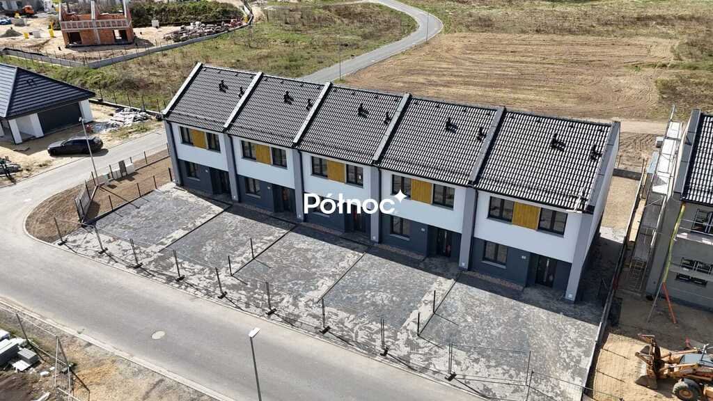 Nowoczesny dom szeregowy z ogrodem i strychem, 80,4 m² Bolesławiec, Żurawia  80m2 Foto 1