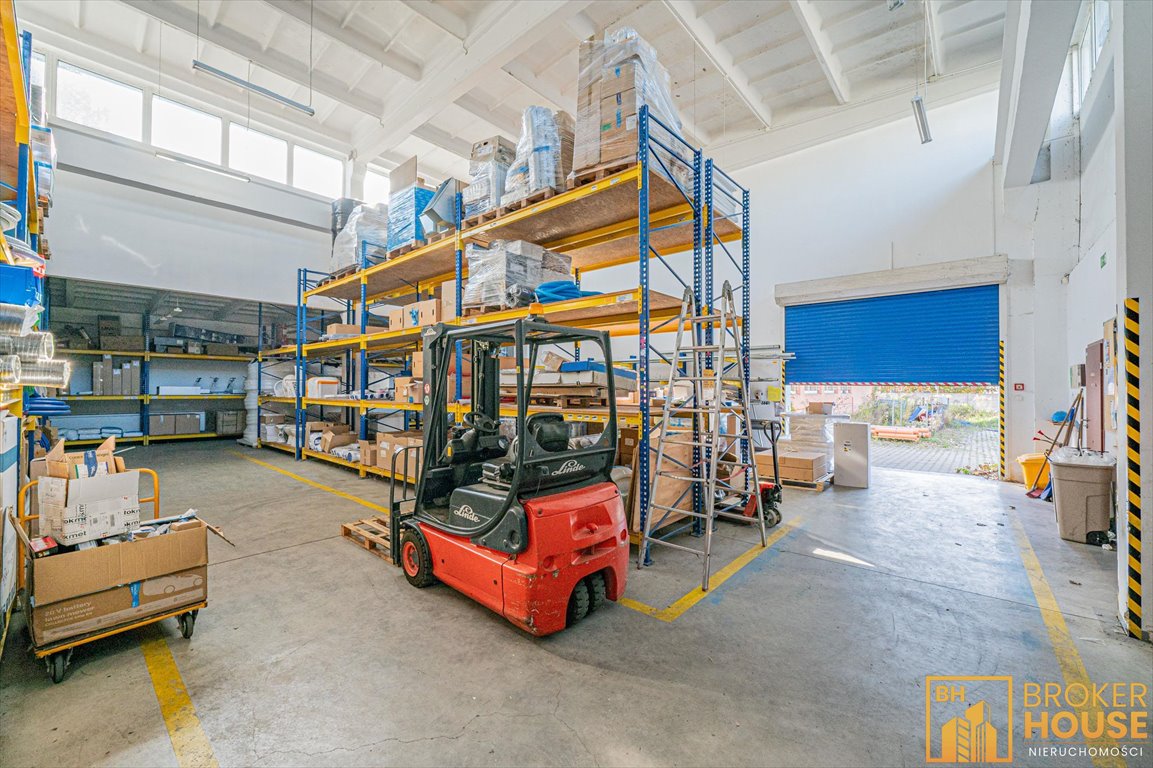 Na wynajem hala 720 m² z biurami i placem w Opolu Opole, Cygana  720m2 Foto 1