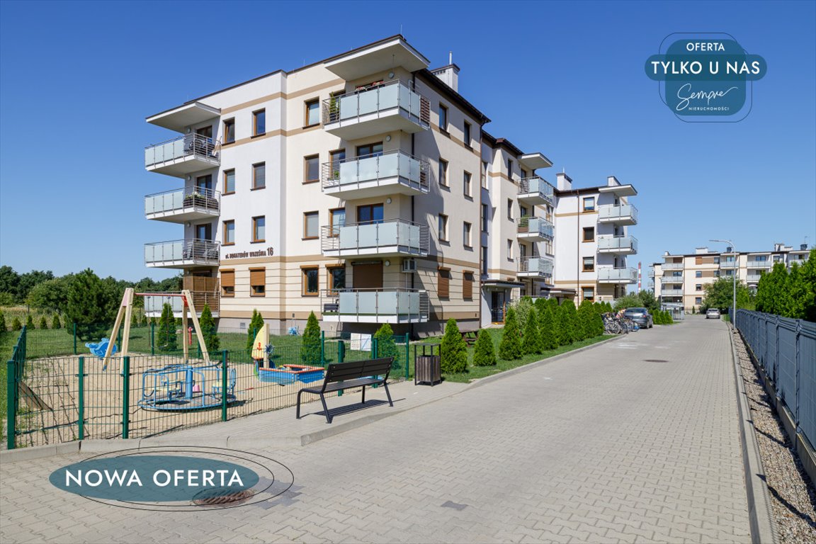 Nowoczesne 54 m² mieszkanie na osiedlu w Sieradzu (parking w cenie) Sieradz  54m2 Foto 1