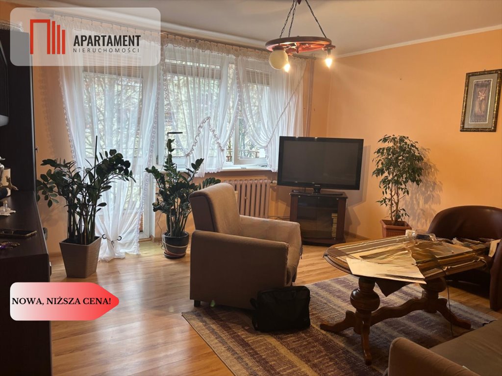 Komfortowe 3-pokojowe mieszkanie z dwoma piwnicami i parkingiem Złotów  79m2 Foto 1