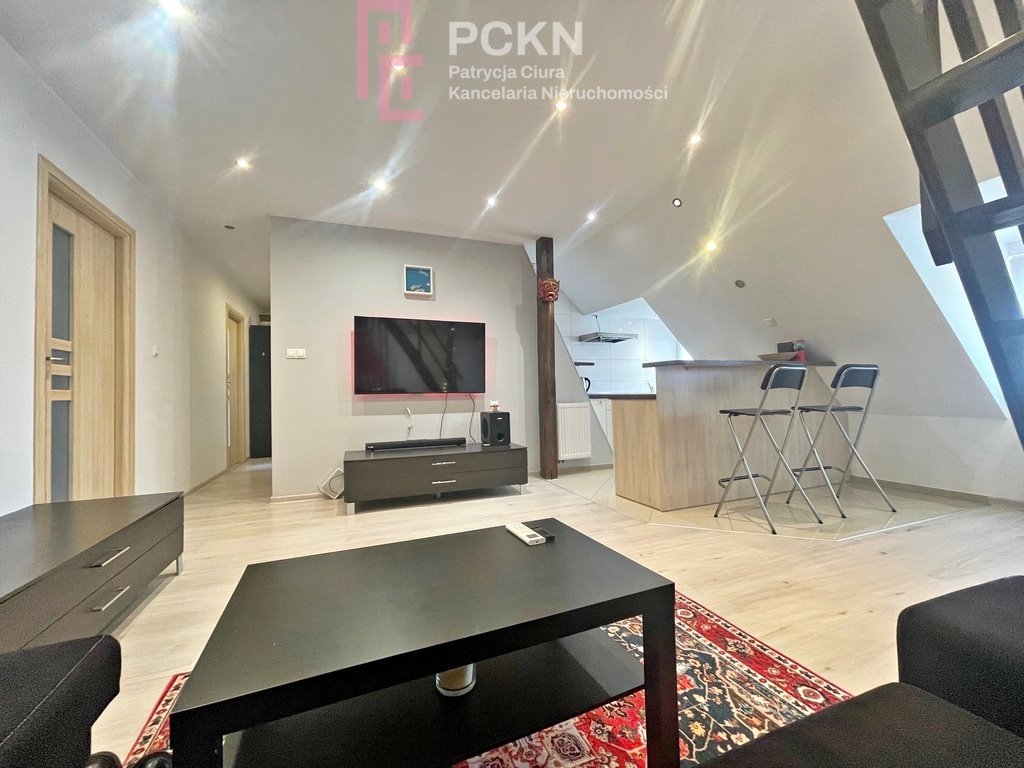 Mieszkanie trzypokojowe na sprzedaż Opole, Śródmieście  47m2 Foto 1