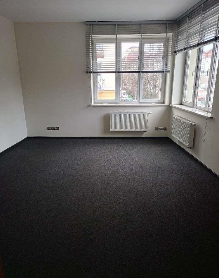 Lokal użytkowy na wynajem Rzeszów, ul. Hetmańska  80m2 Foto 2